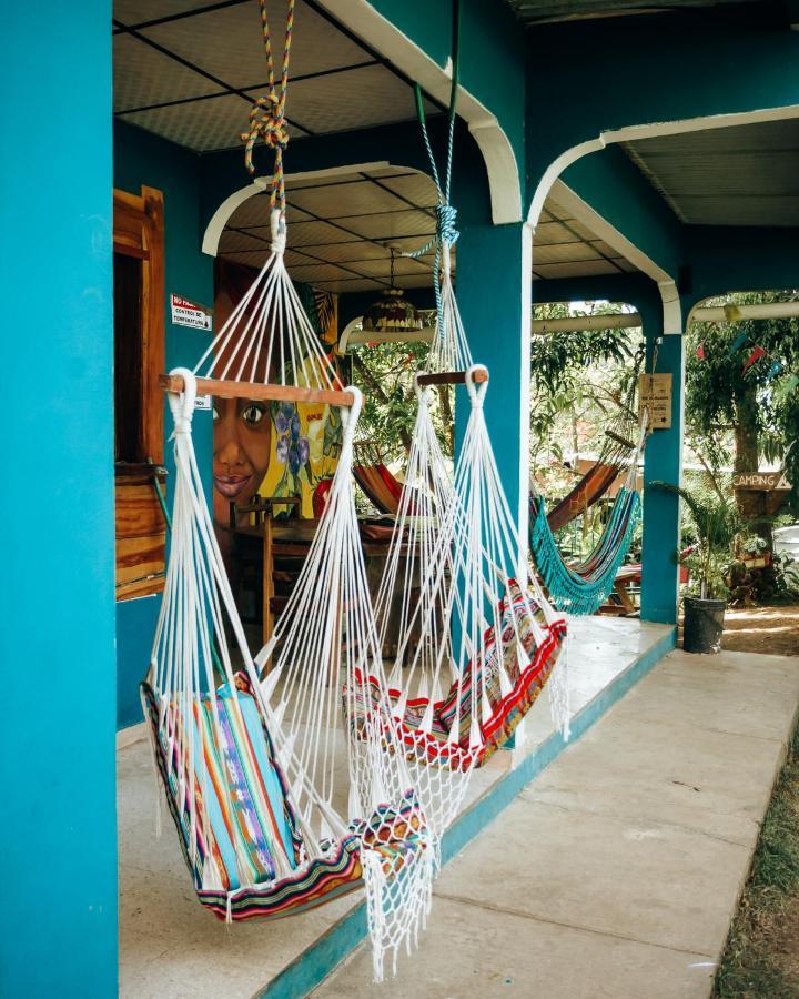 Hostal & Cafe Travelers Santiago Zewnętrze zdjęcie